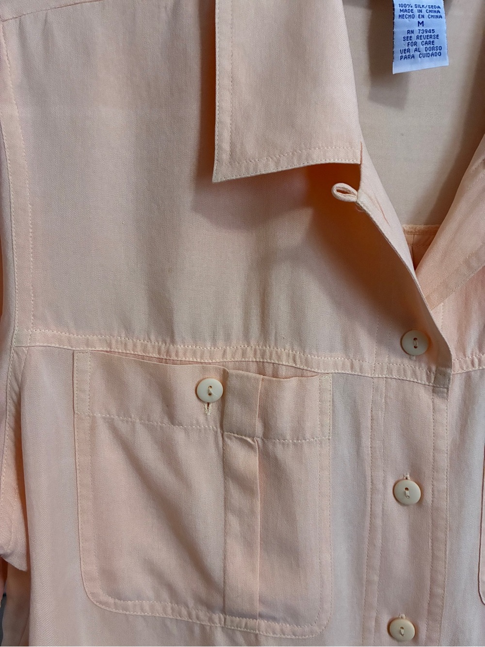100% Silk Camp Shirt - Peach / Pale Orange - Vintage "Anna and Frank" - Picture 3 of 7